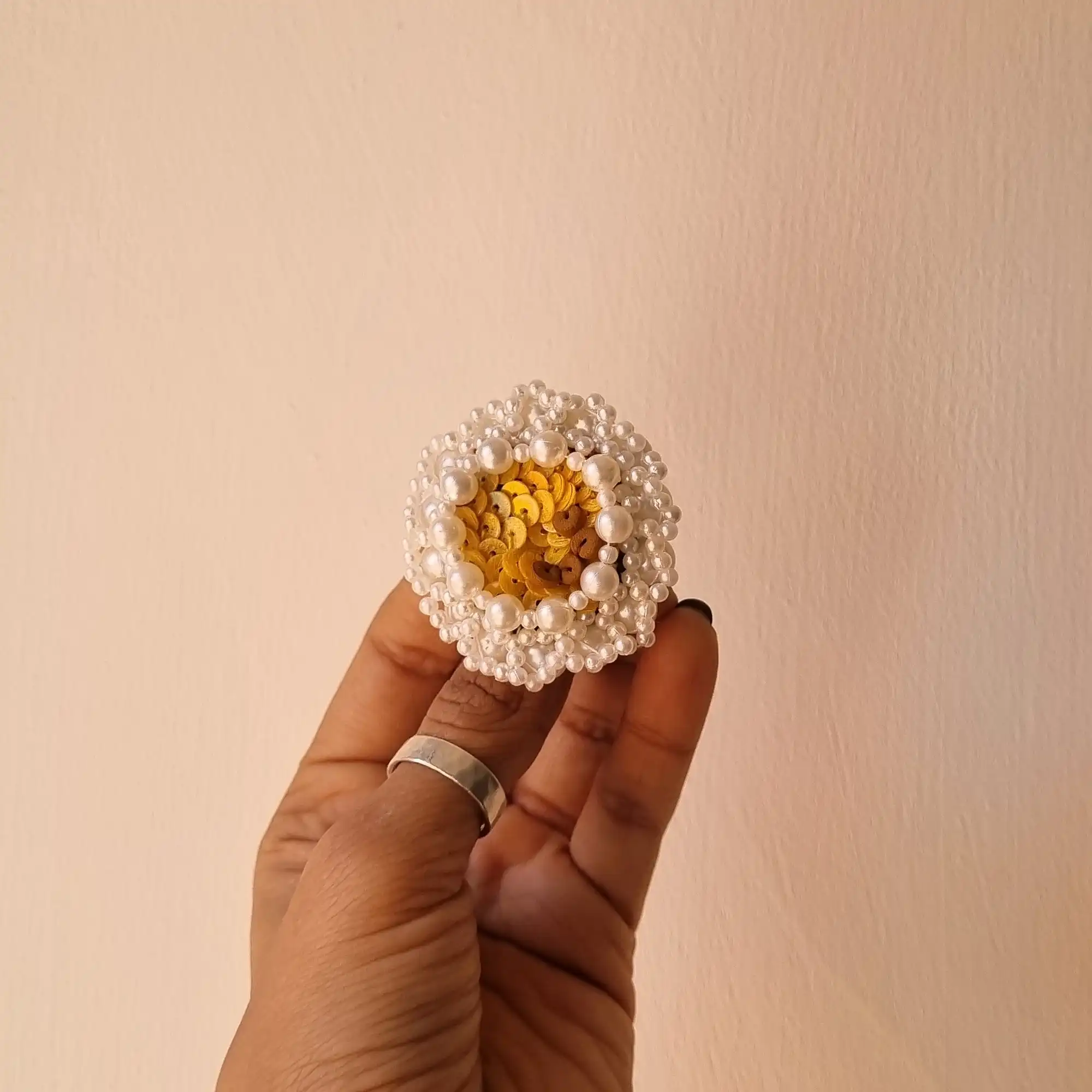 Daisy brooch Daisy Brooch - Image 1