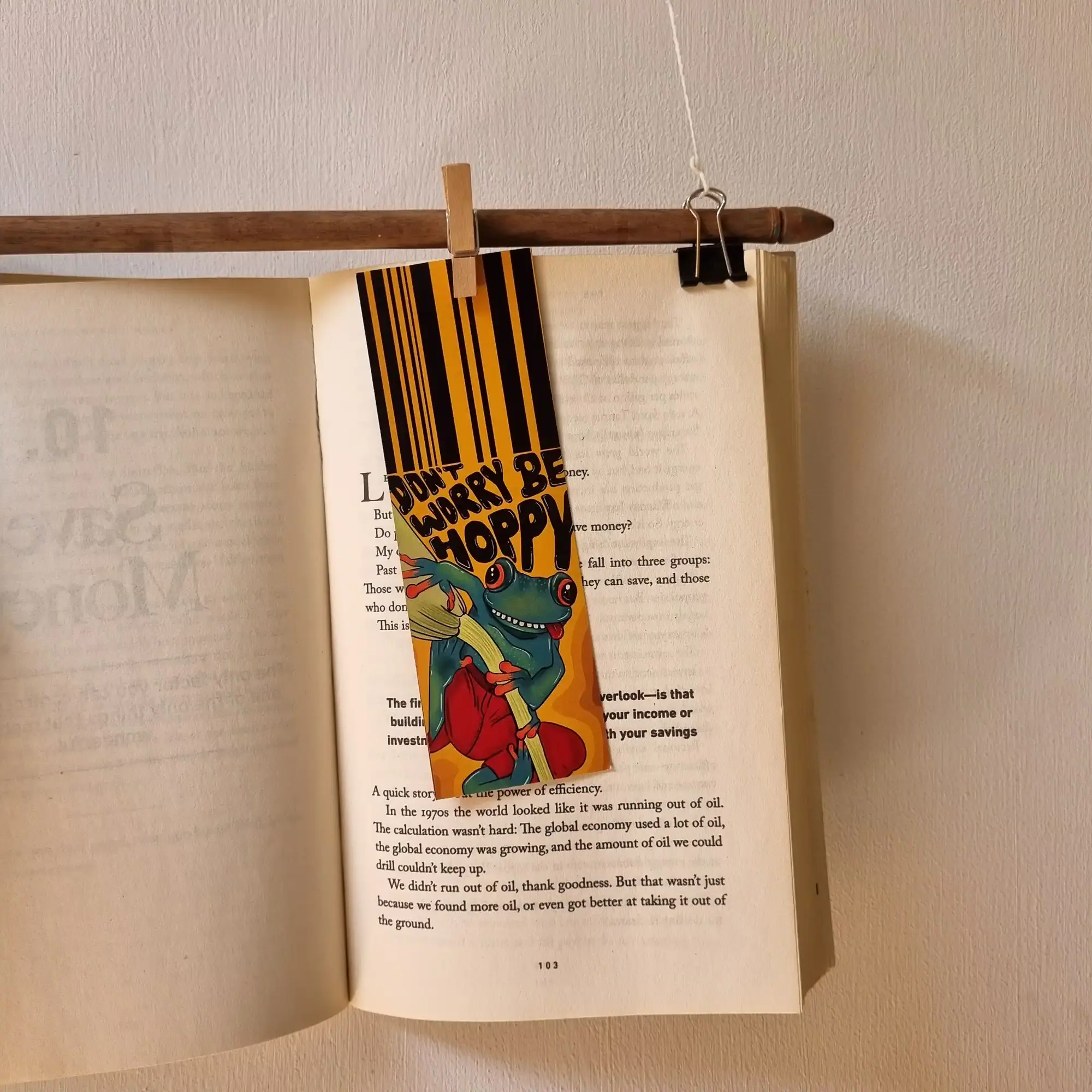 Hoppy Bookmark (2) Hoppy Bookmark - Image 1